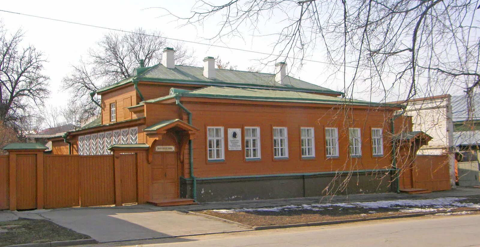 Музей ленина в пскове. Дом-музей ленина в ульяновске. Дом ленина в красноярске. Где жил ленин. Дом музей ленина в симбирске.