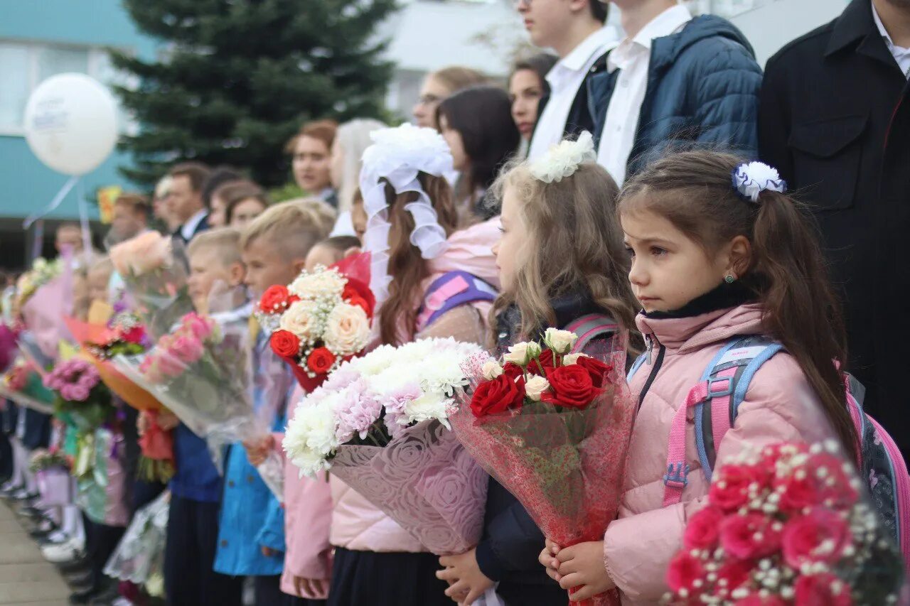 Фрязино 1 мая. Школа лицей Фрязино. Лицей 7 Фрязино. Первоклашки. 30 Первоклассников.