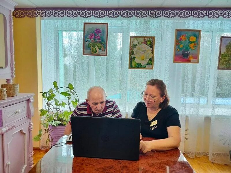 Дом инвалидов в ульяновске 88007754613. Карамышиха верхнеуслонский район. жить в интернате. дом бабушки россии. верховный район д.карамышиха.