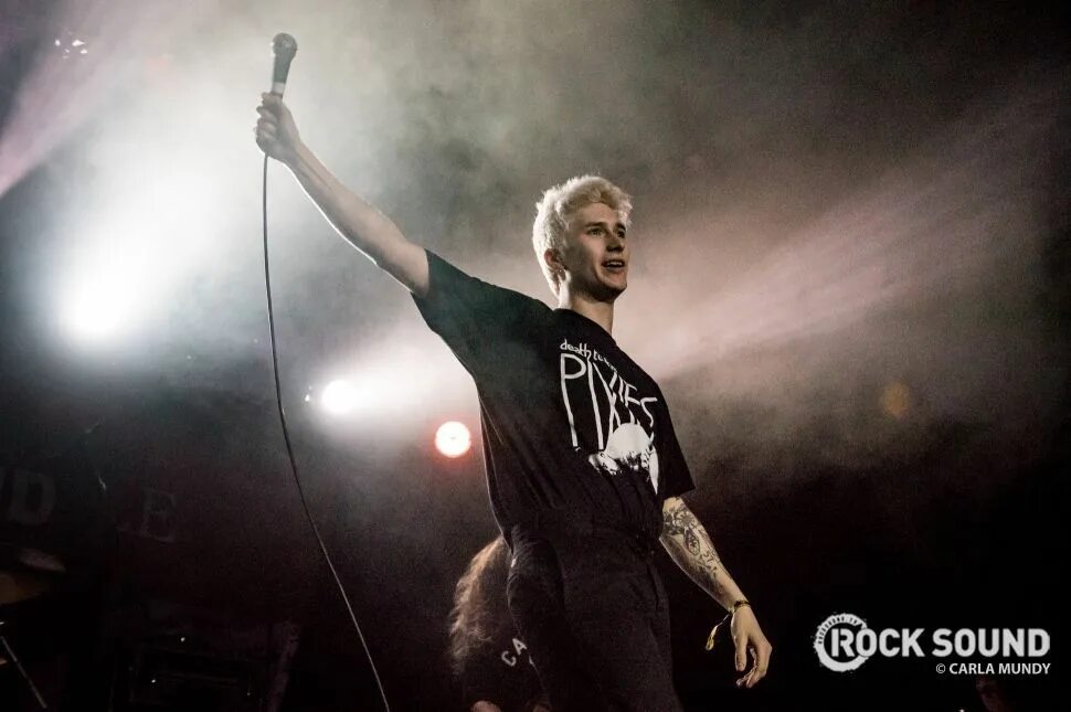 Трип холд группа. Held группа. Holding absence band. Holding absence album. Holding absence фото.