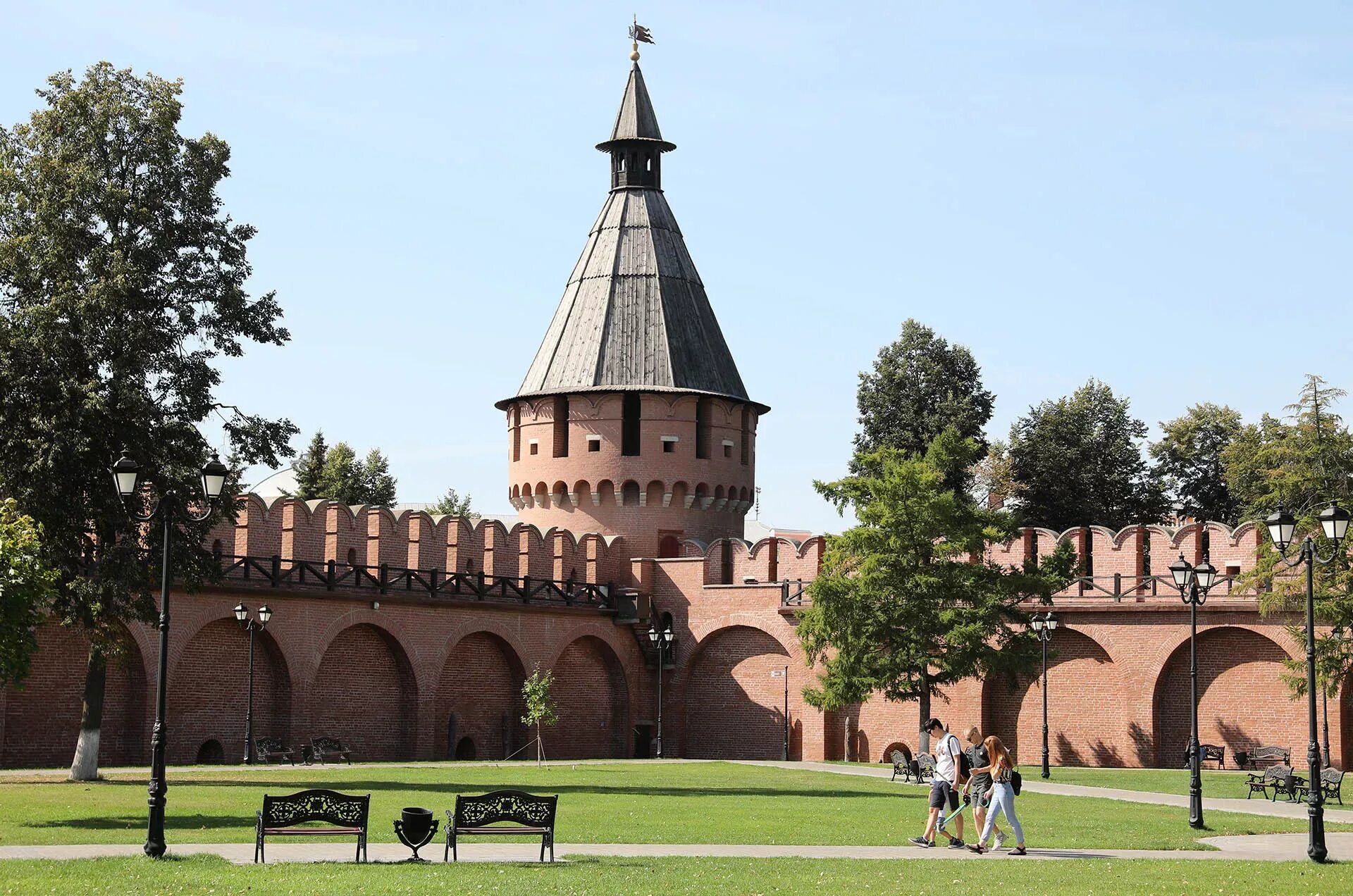 Кремль в городе тула. Тульский кремль тула. бойницы тульского кремля. тульский кремль в наши дни. тульский кремль фото.