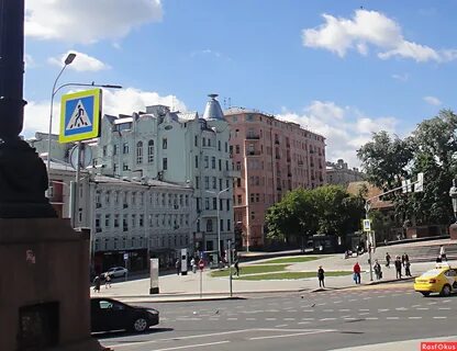 Клуб под рюмкой на остоженке