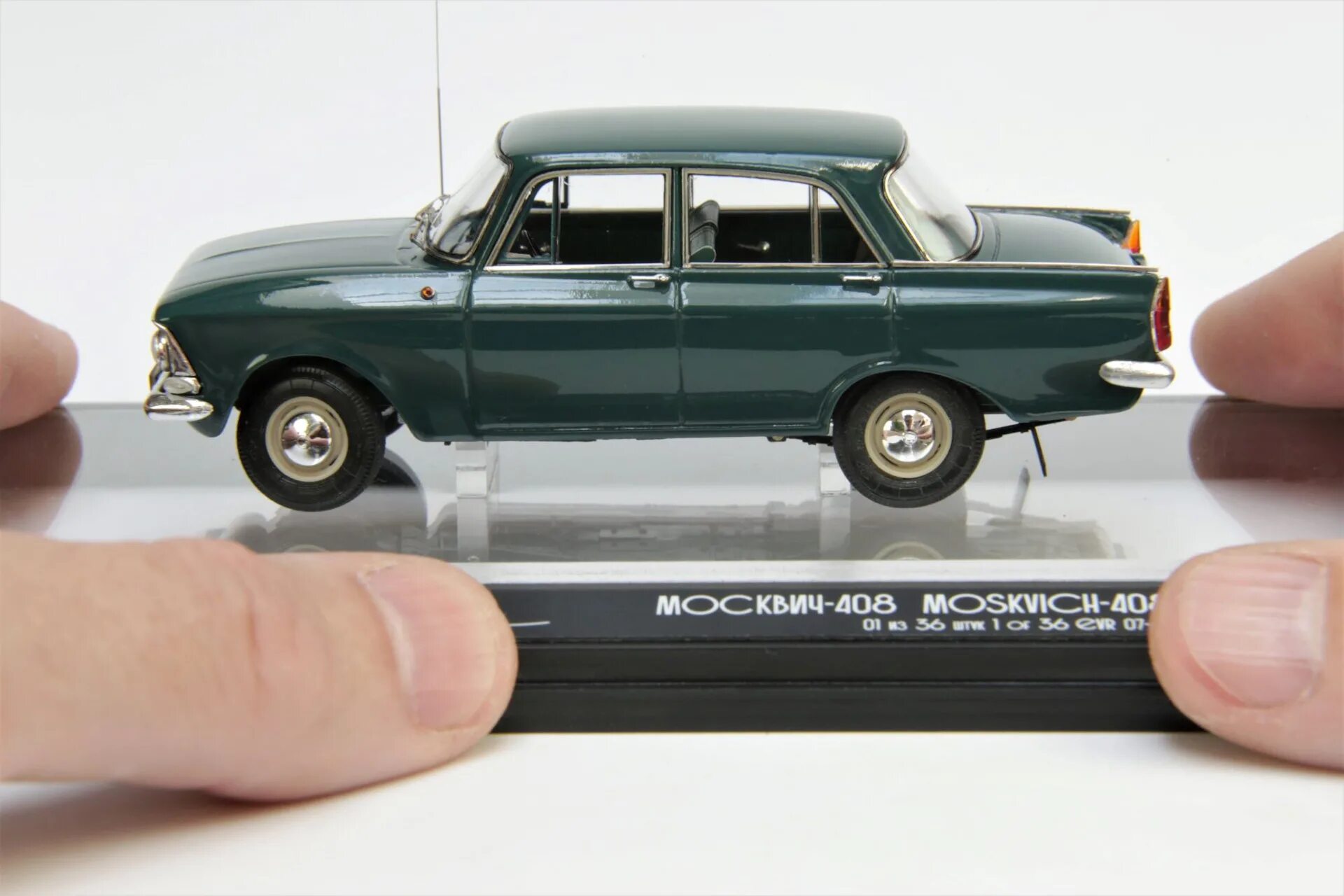 Москвич 1 43. Москвич 408 1 43. Москвич 408 EVR модель. Москвич EVR-Mini 1/43. ИЖ 412 EVR.