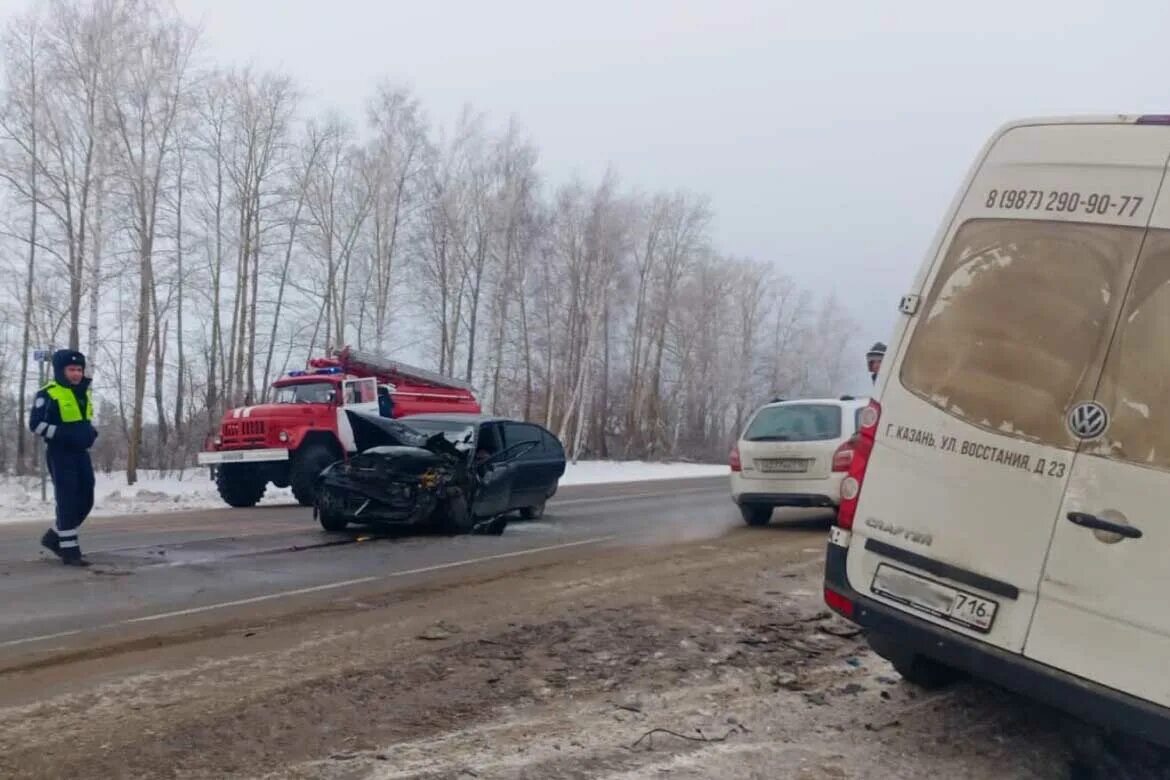 Сегодняшняя авария в казани. Новости происшествия казани и татарстане сегодня. Новости происшествия казани и татарстане сегодня. Новости происшествия казани и татарстане сегодня. Происшествие на дороге татарстан.
