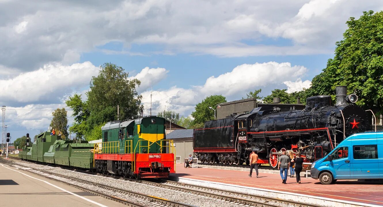 Чмэ3э 6813. Узловая-1 ж/д станция. Станция Узловая 2 Тульская область. Узловая Железнодорожная станция. Узловая 1 сайт