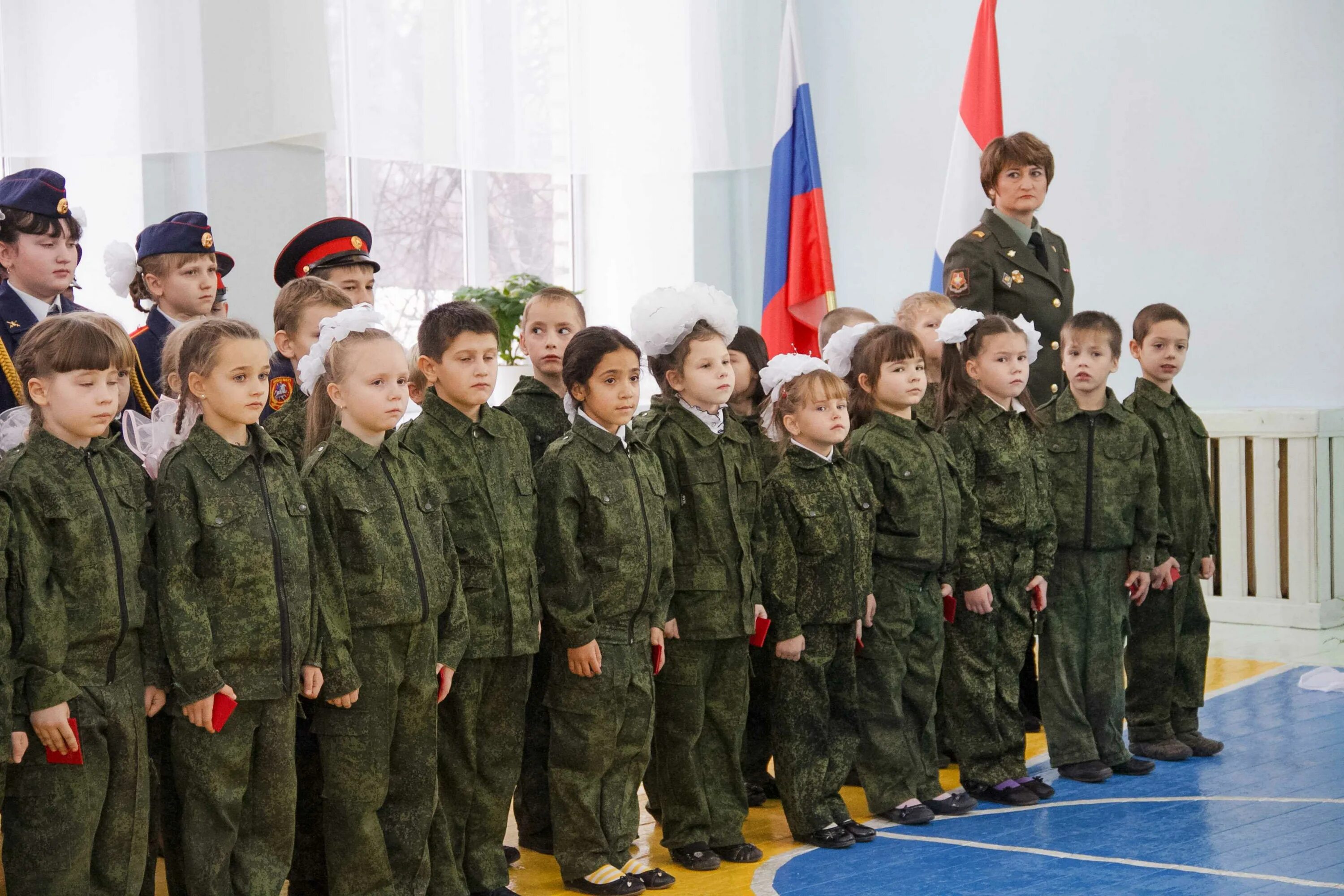 кадетская школа начальные классы. кадеты школьники. кадеты школьники. кадетский класс.