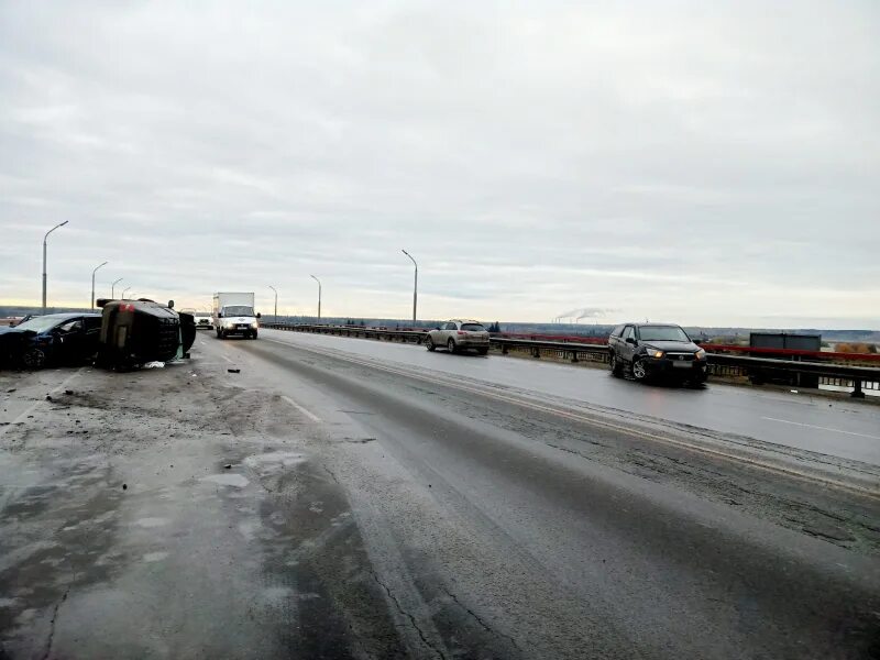 Чп в томске 2022 магазин. Пожар лента томск 2021. Томск ул мостовая 32 эльбрус. Пожар в здании. Чп в томске 2022 магазин.