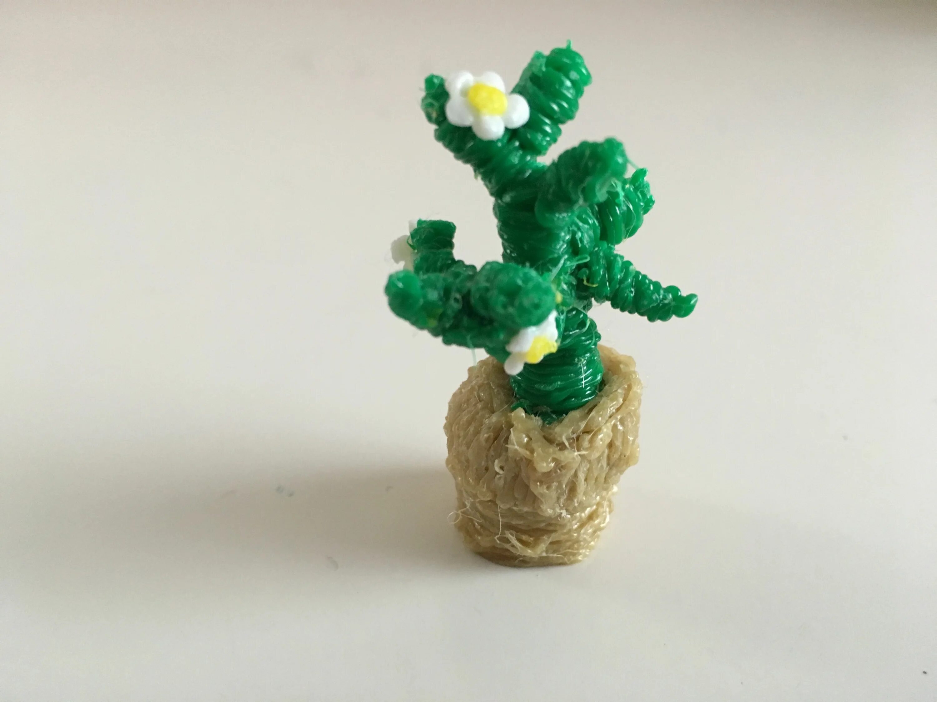 Cactus 3d pen. Cactus 3d-ручка. Кактус 3д ручкой. Кактус из 3д ручки. Поделки 3д ручкой Кактус.