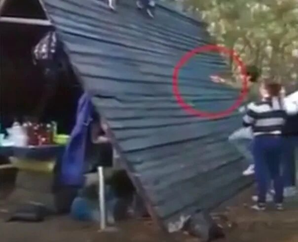 Бахов 12 друзей. 12 Друзей Влада Бахова. Друзья Влад Бахова. Место смерти Влада Бахова.