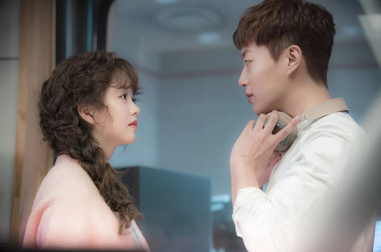 Дорама форс-мажоры 2018. Дорама sf8 joan's galaxy. Дорама форс мажоры поцелуй. Дорама романтика софтбокс. Not yet 30/ещё не 30 дорама.