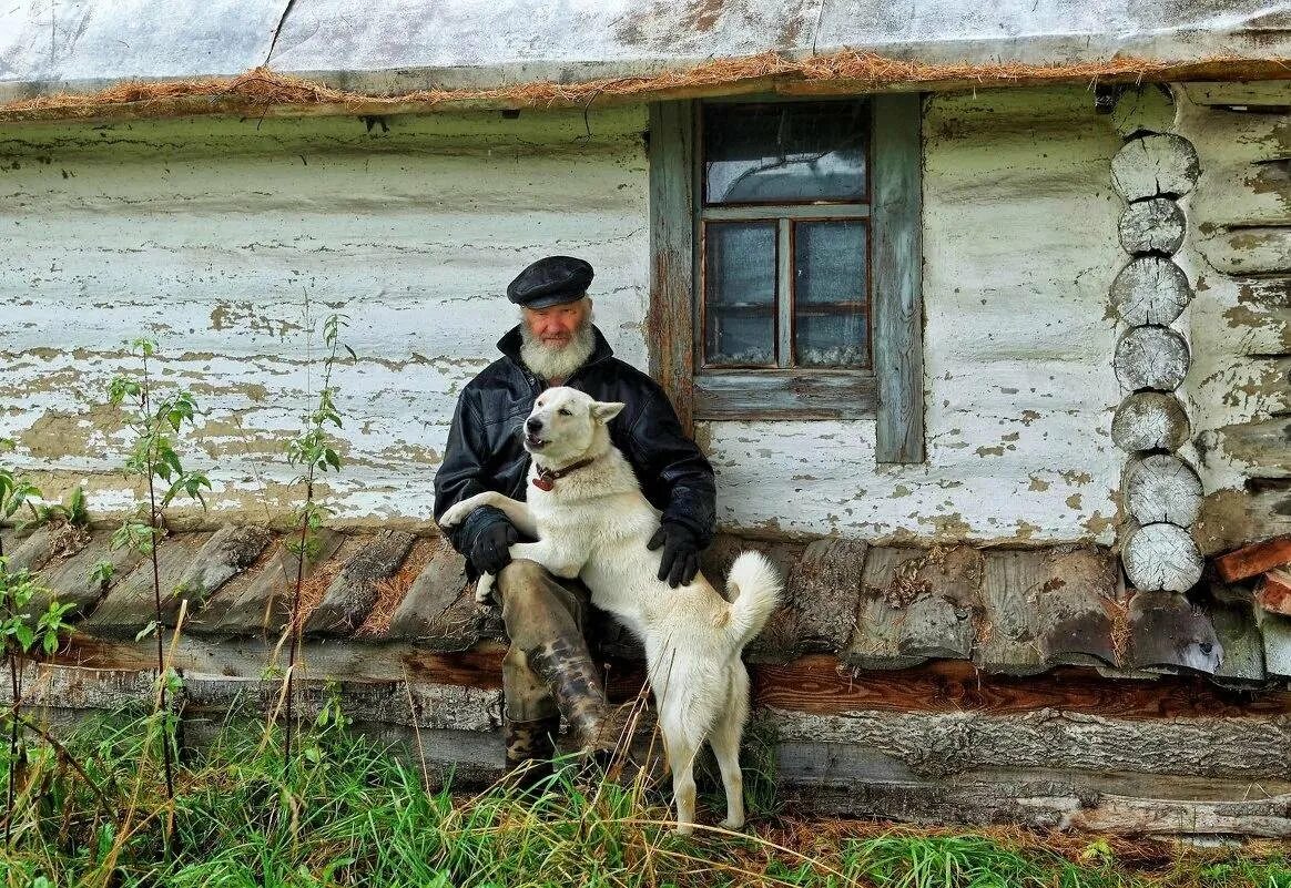 Жизнь в деревне. Жители сельской местности. Деревенская жизнь. Жизнь в деревнях России. Как живут дед доме