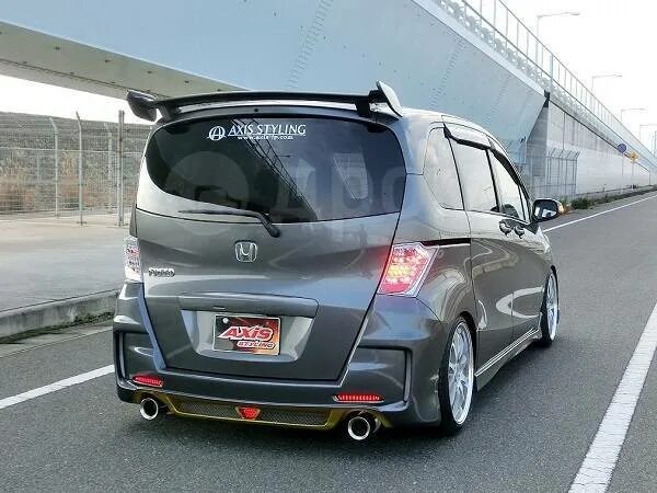 Спойлер хонда фрид. Honda freed mugen. Спойлер honda freed. Спойлер freed. Спойлер freed gb3.