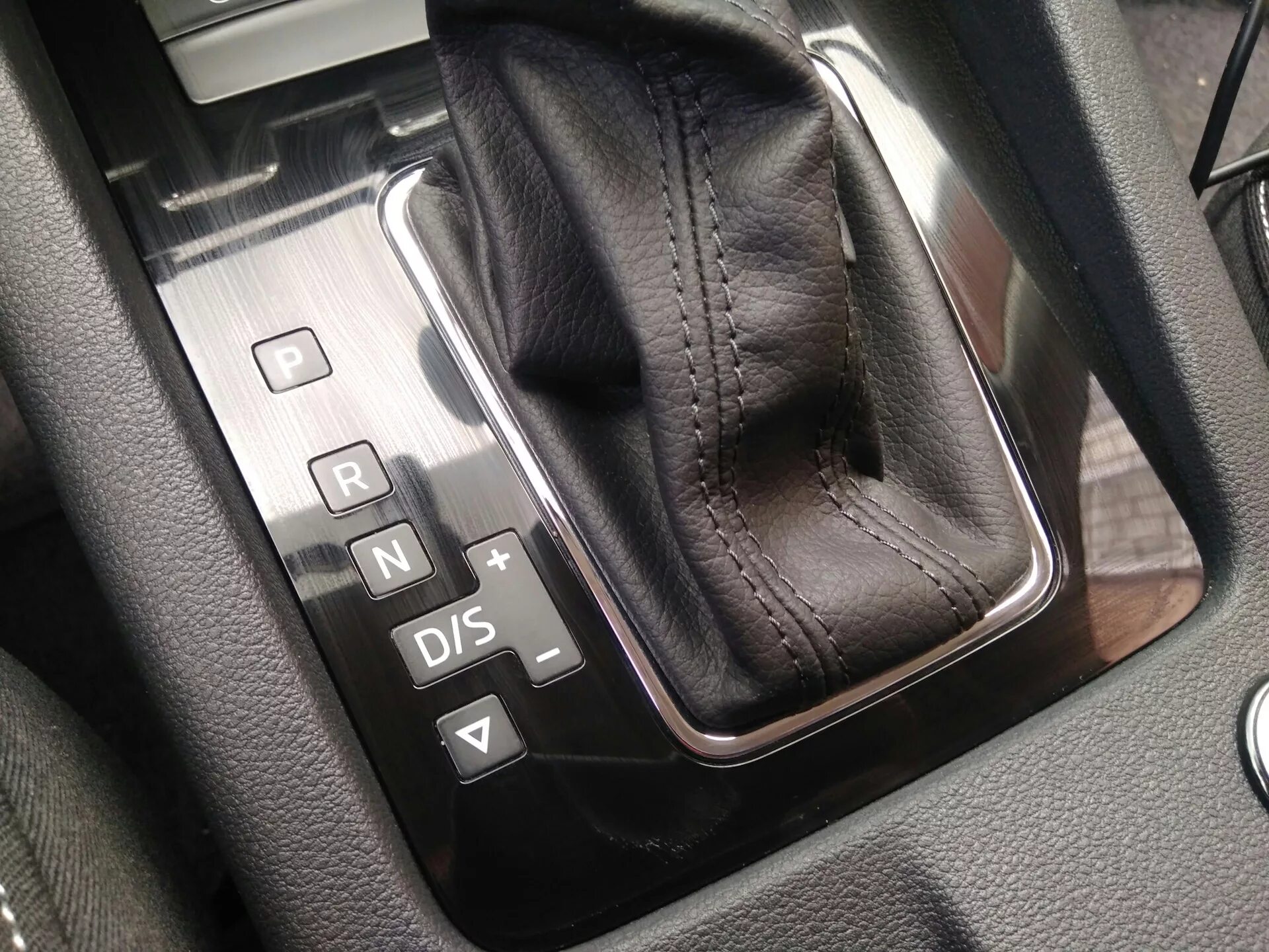 Dsg a7. Škoda octavia a7 dsg селектор. dsg 7 octavia a7.