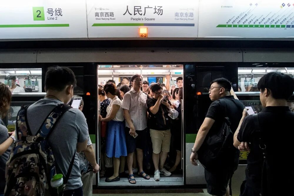 Метро шанхая поезда. Железная дорога пекин шанхай. Шанхайский метрополитен схема. Метро шанхая. Метро пекина и шанхая.