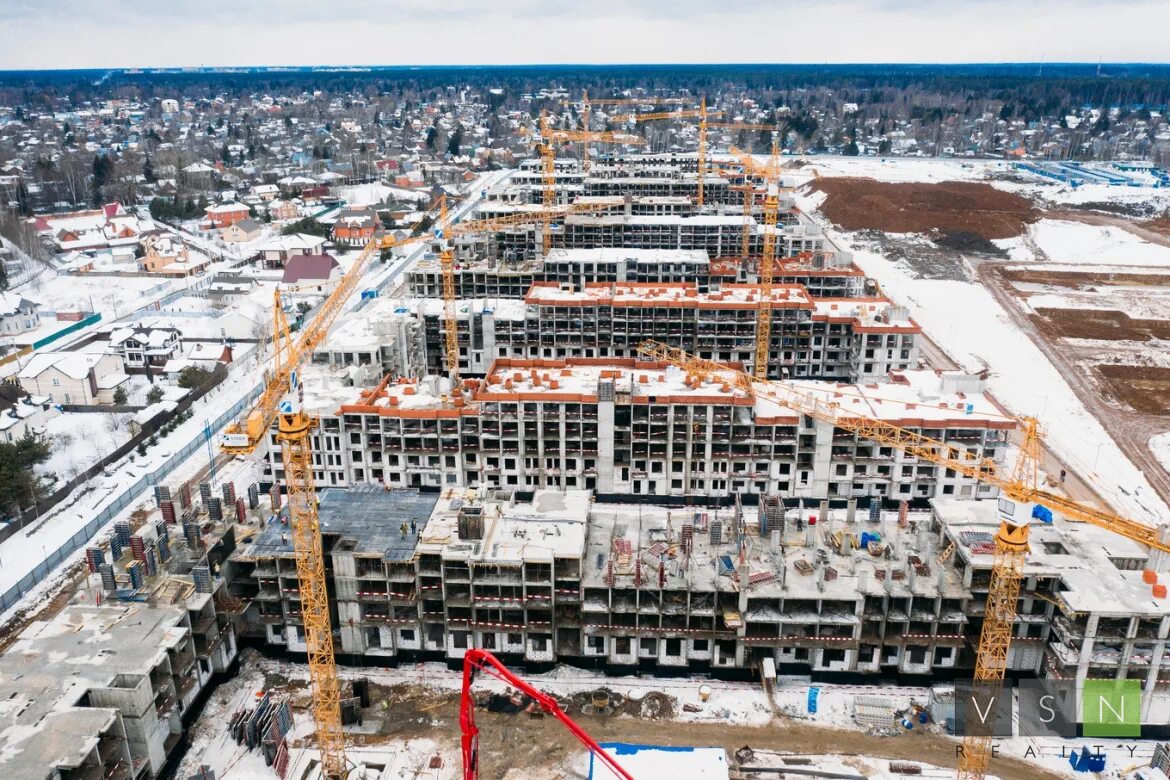 На просторах подмосковных строек. Картины а. Советский жанр в живописи. Сатель георгий эдуардович (россия, 1917) «москва — каланчевская». 1925.