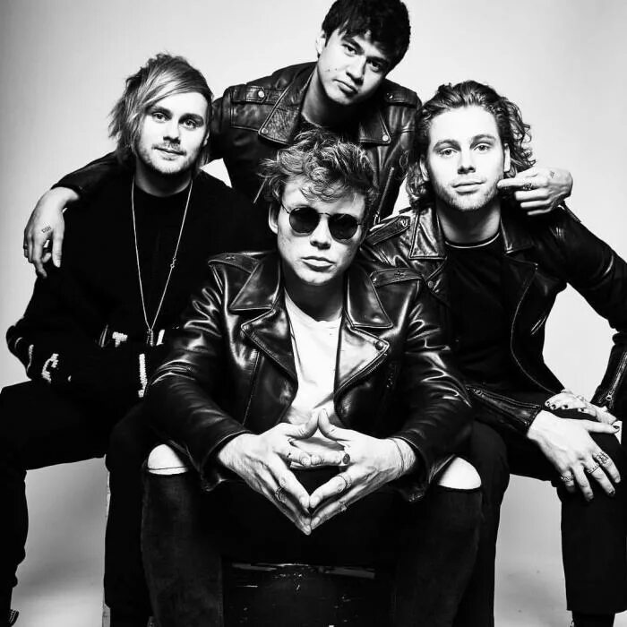 Песни группы без. 5sos 2020. 5 Seconds of Summer. 5 Seconds of Summer 2020. Группа 5 seconds of Summer Эштон.