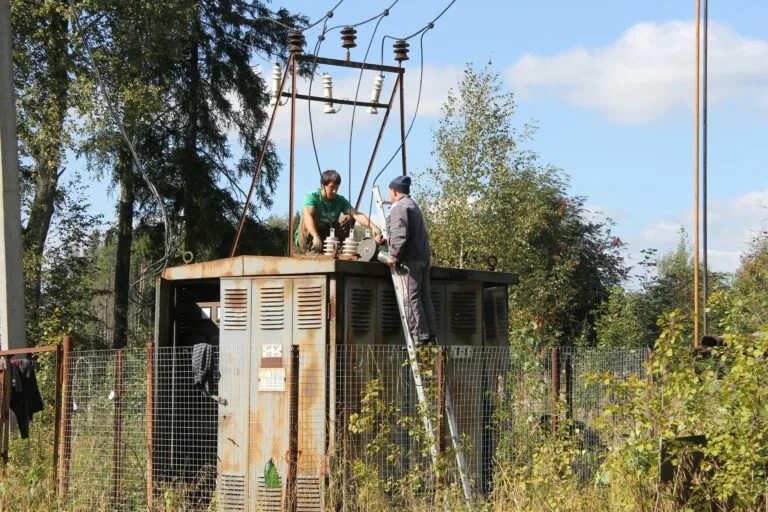 Участок на снт трансформатор. Трансформатор снт. трансформатор в садовом товариществе. трансформатор для садоводство. электросети снт.