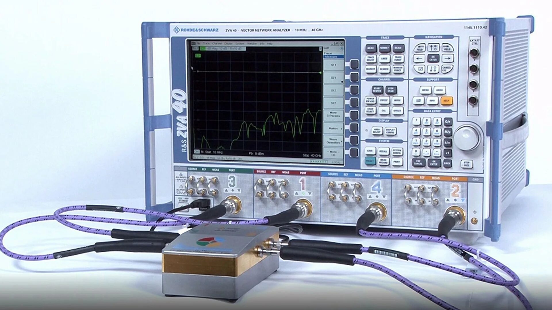 Анализатор цепей r&s®ZVA. Rohde & Schwarz векторный анализатор электрических цепей. Векторный анализатор цепей Rohde Schwarz ZVA. R S ZVA vector Network Analyzer.