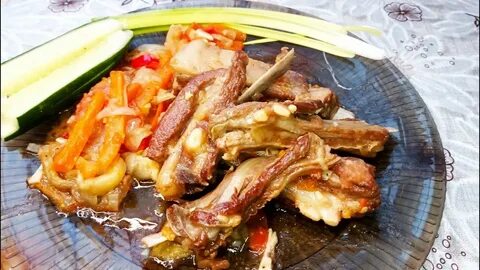 Ребра приготовить с овощами