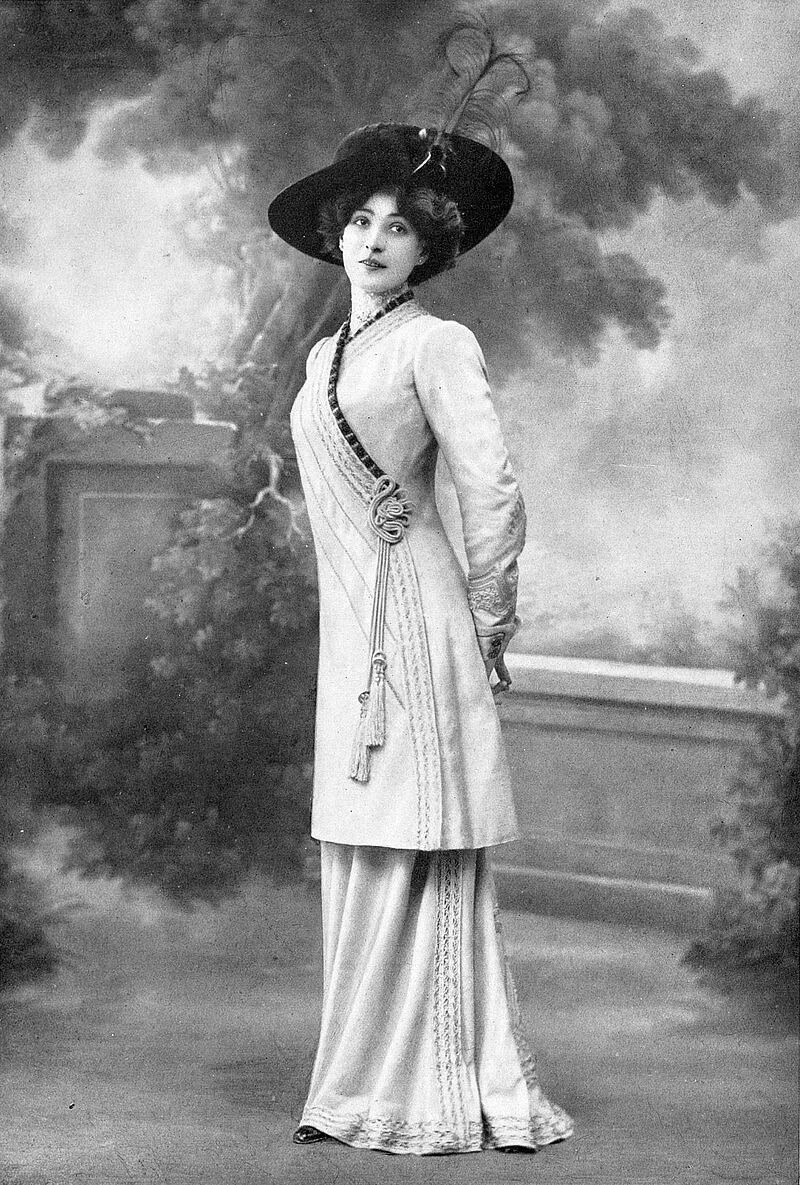 Мода эдвардианская эпоха 1910. Мода эдвардианская эпоха 1910. Эдвардианская эпоха (1901—1910) мода. Эдвардианская эпоха мода. Прически эдвардианской эпохи 1900-1910.