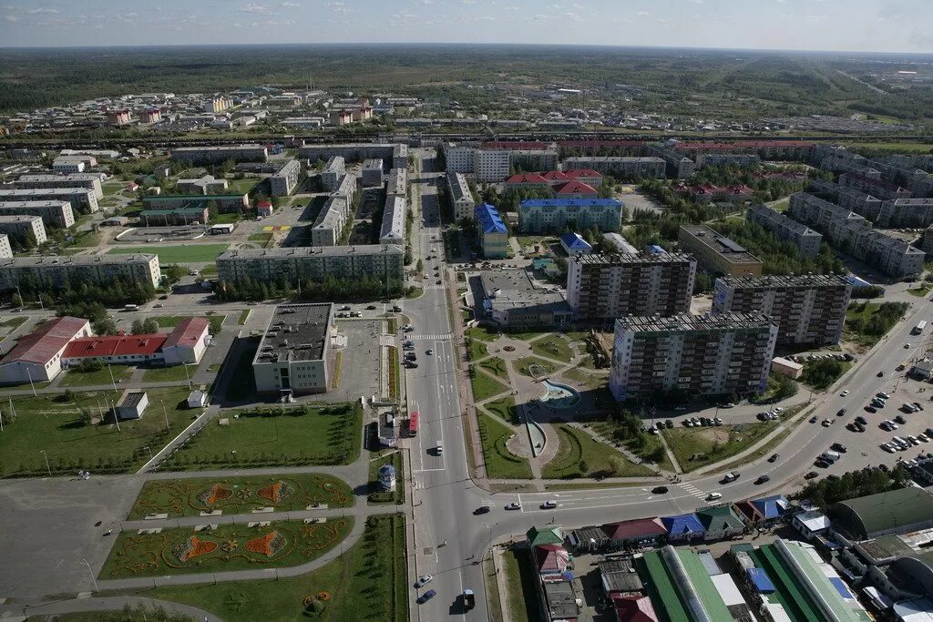 Пыть ях хмао. Город пыть ях. Аллея ветеранов пыть ях. Г пыть ях. Пыть-ях.