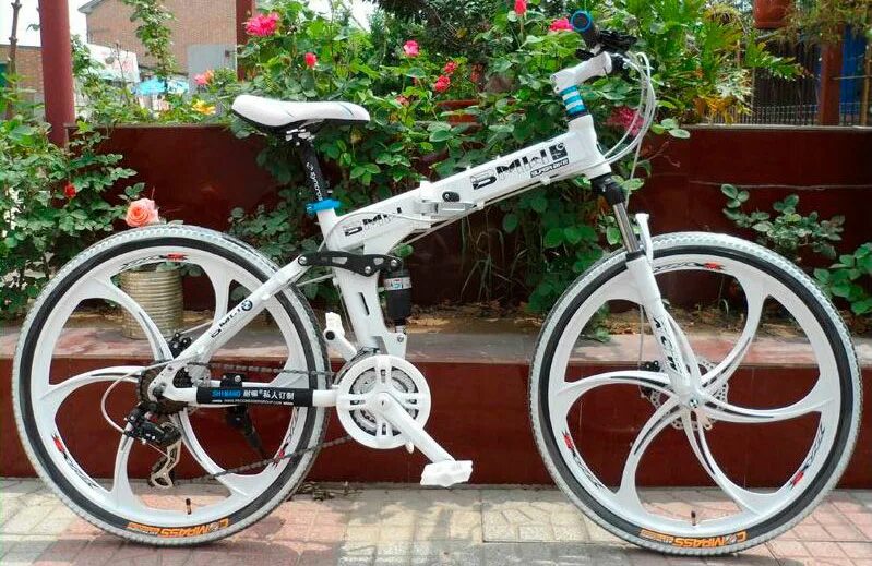 Взрослый велосипед белый. Велосипед БМВ х6 оригинал. Велосипед BMW x1. Велосипед БМВ складной. Велосипед на литых дисках BMW белый складной.