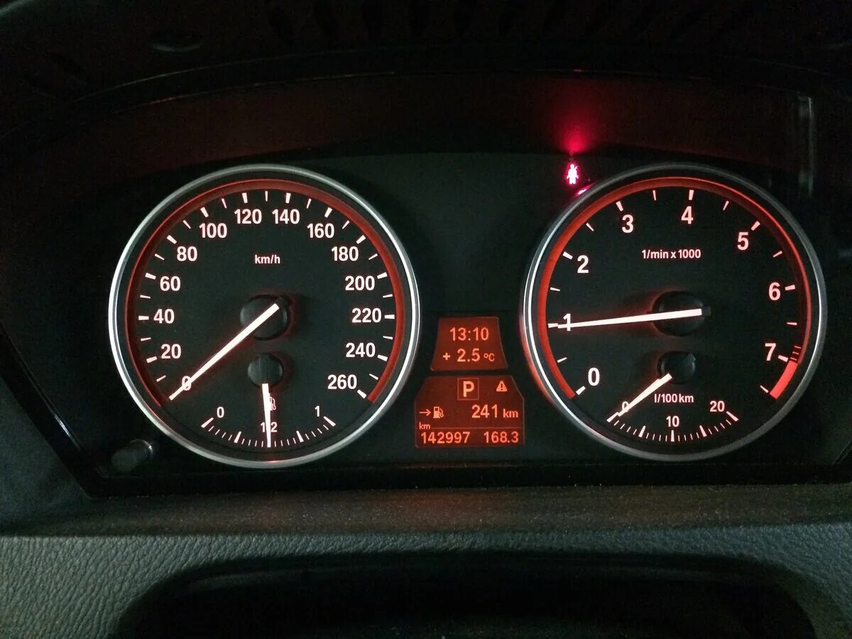 Х5 дизель или бензин. Bmw x6 e71 3. 0 бензин. Двигатель n55 bmw x5. 4 мотор.