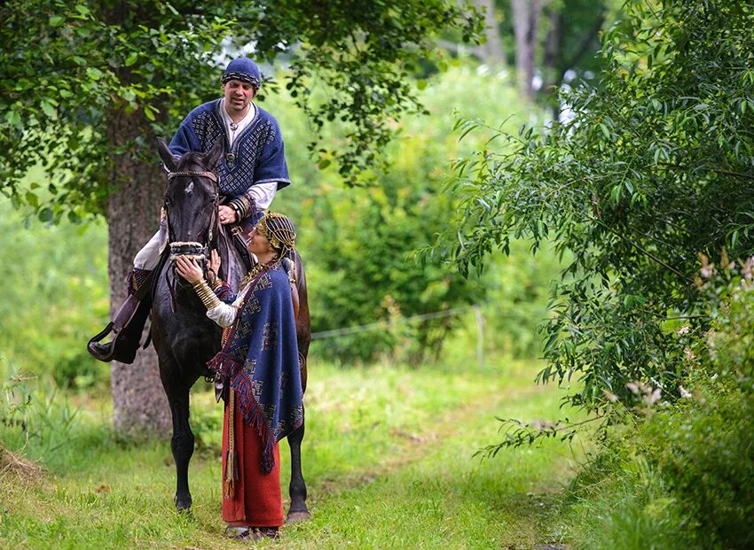 древние латгалы. латгальцы костюм женский. древние латгалы. древнерусские украшения. латгалы внешность.