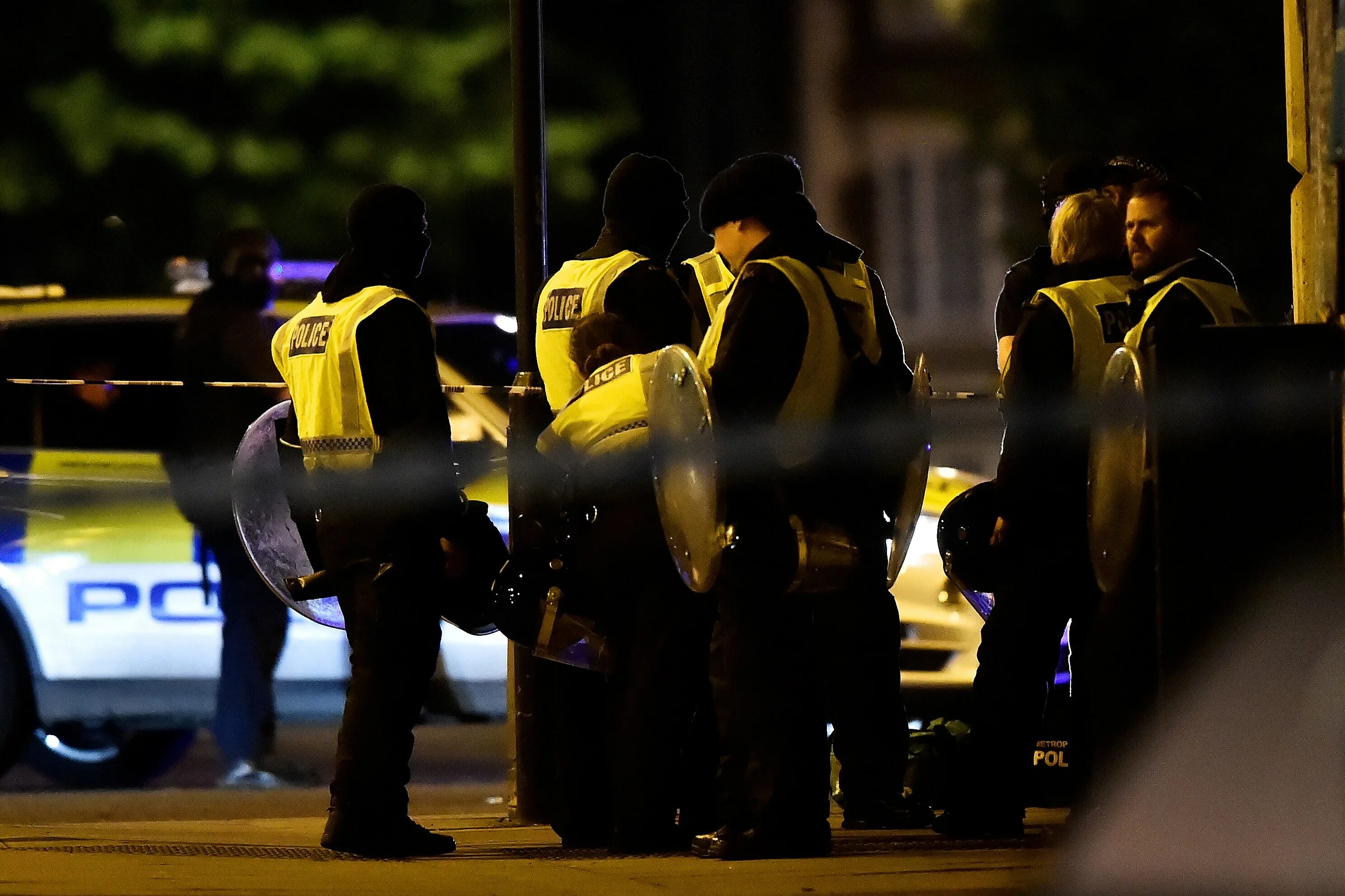 Теракт в Лондоне (2017, июнь). СМИ И полиция.