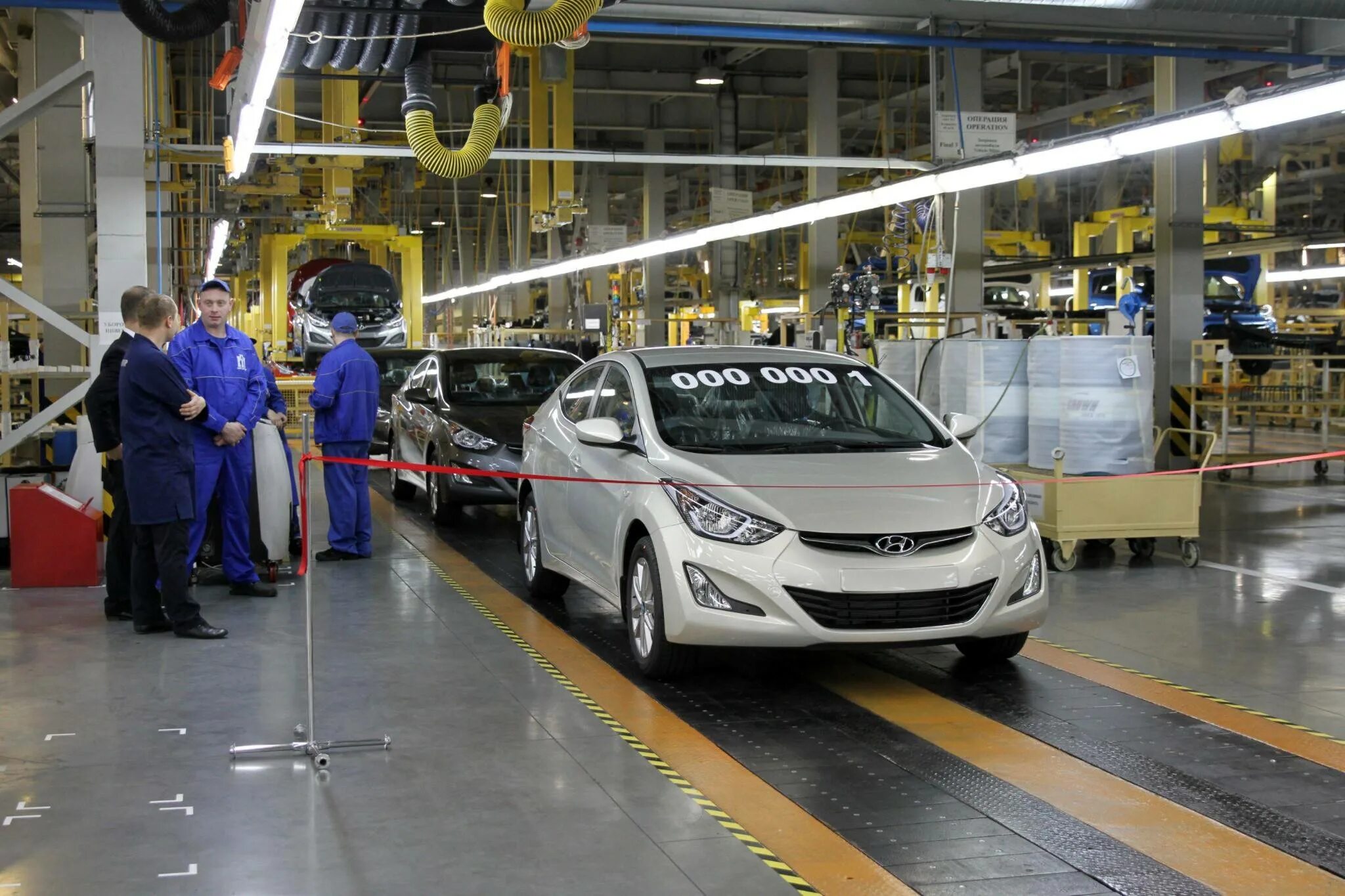 Hyundai motor автомобили hyundai. Автомобильный завод москвич 2022. Лада на конвейере автоваз. Авто напрямую с завода. Сестрорецкий автомобильный завод «хёндэ».