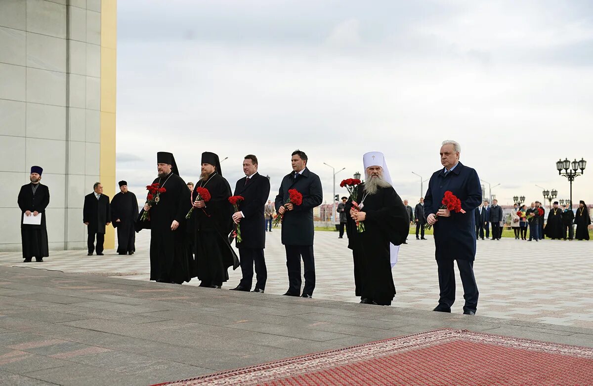 Посещение мемориала. Посещение мемориала