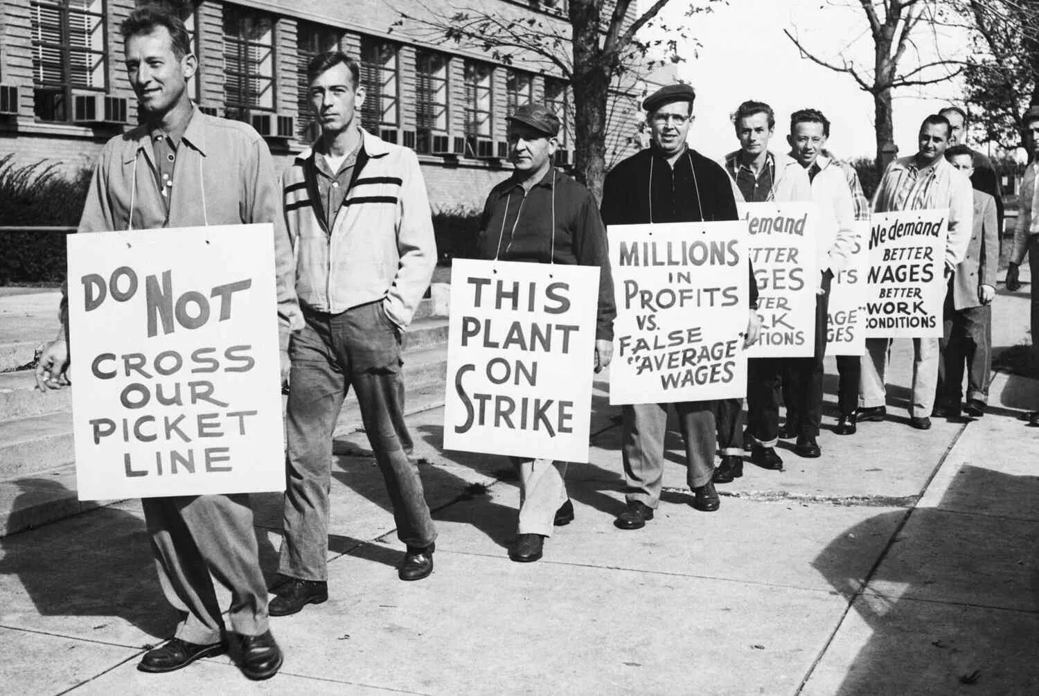 Закон принятый в сша в 1935. Закон вагнера 1935. закон вагнера 1935 г в сша. трудовое законодательство сша. великая депрессия в сша.
