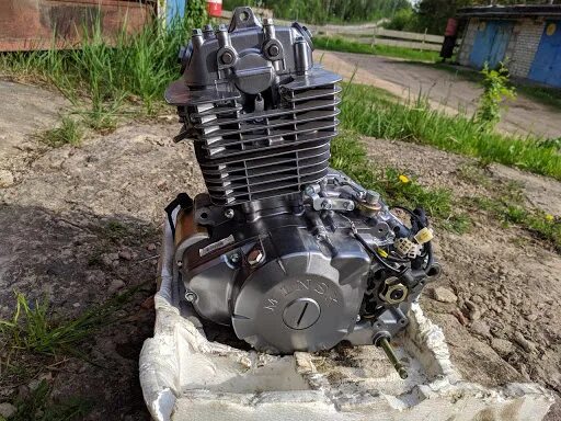 Двигатель zongshen 172fmm. 165 fmm с балансирным валом. 172fmm двигатель с балансирным валом. Zongshen zs172fmm. Двигатель 172fmm-5.