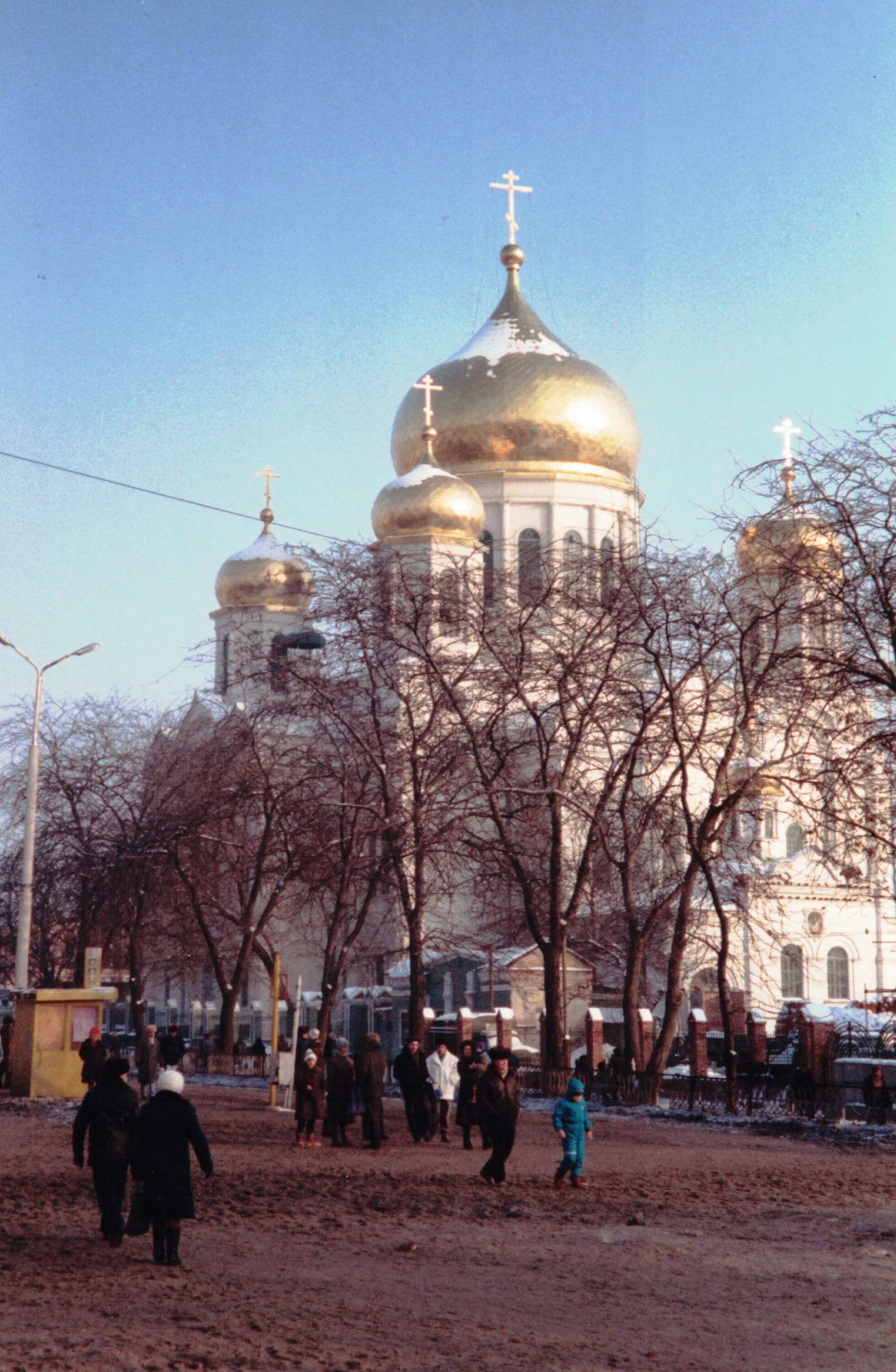 Г ростов на дону 90. Ростов-на-дону в 90. ростов на дону 90е. ростов на дону в 90-е годы. ростов на дону 90 годы.
