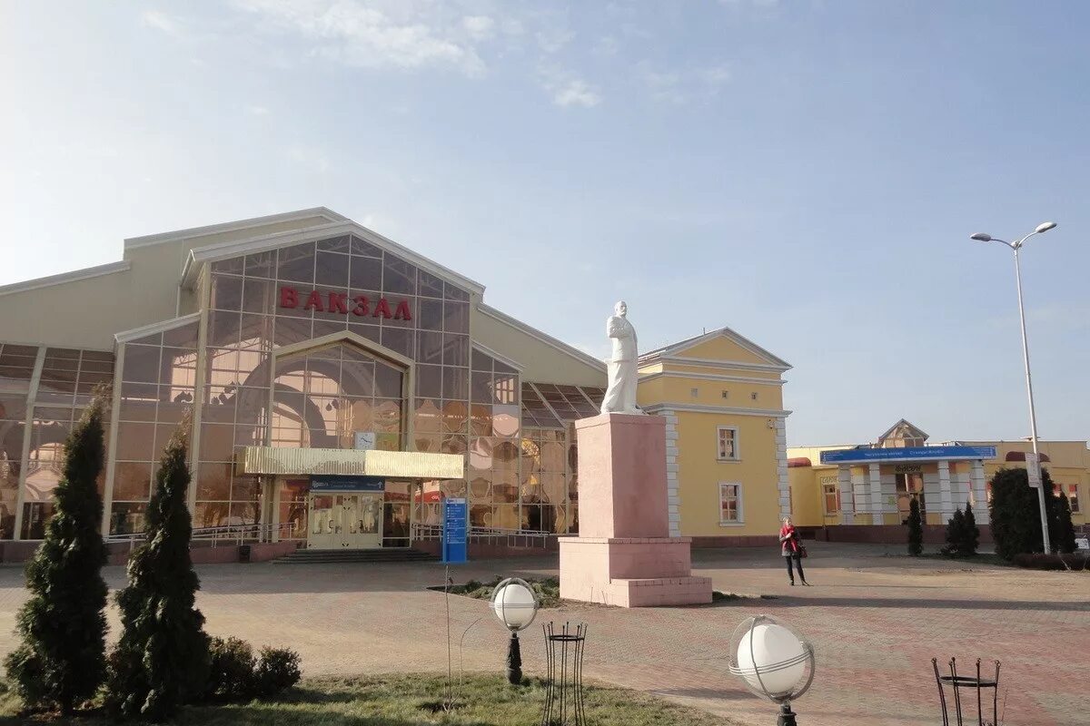 Жлобин центр города. Жлобин площадь города. Жлобин город в белоруссии достопримечательности. Беларусь г жлобин. Жлобин центр города.