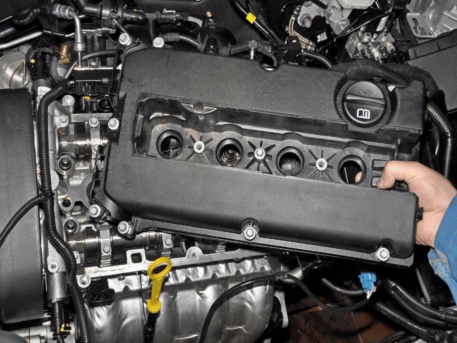 Как снимают двигатель на шевроле Service Manual2005 Oil Pan