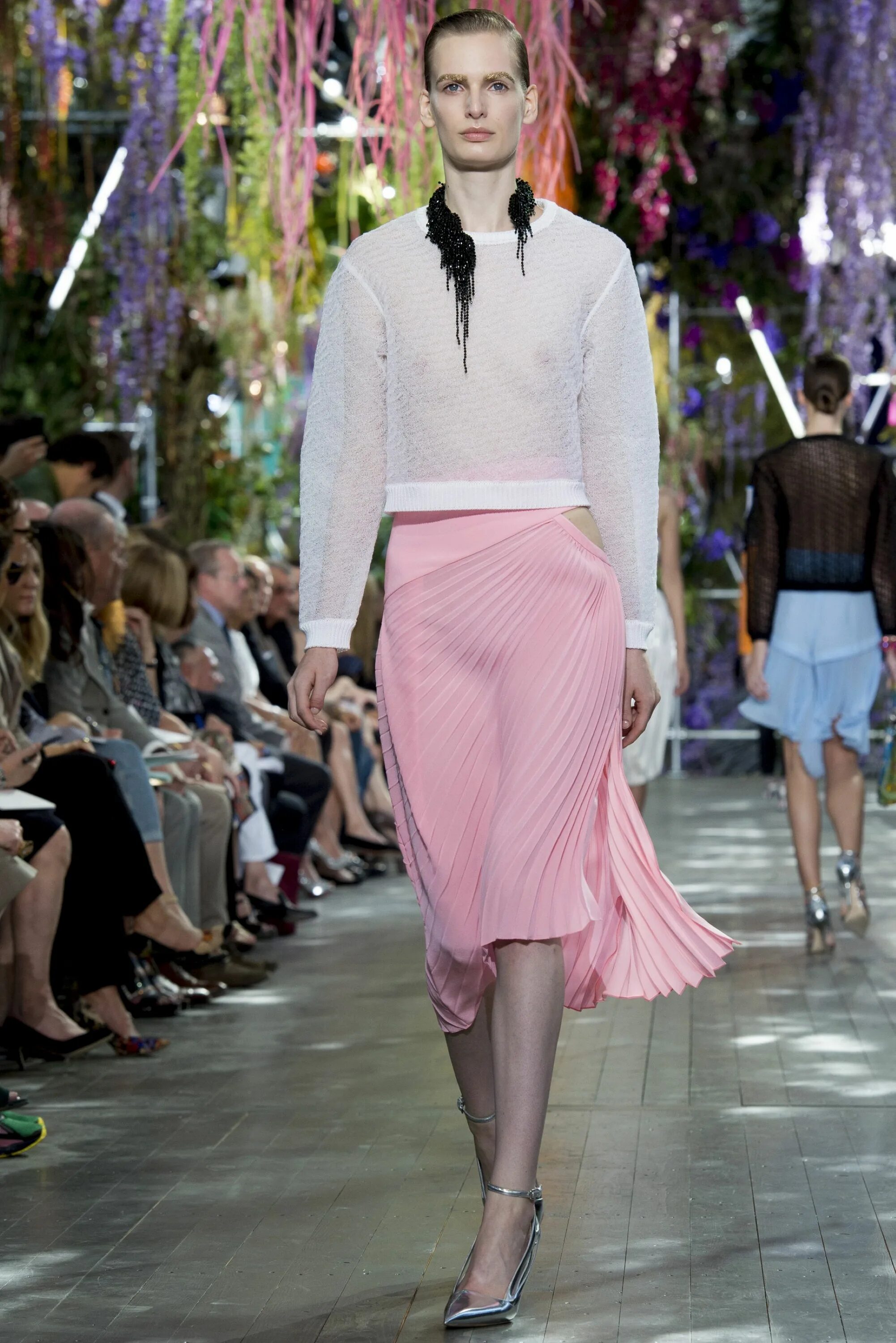 Dior 2014. Christian dior ss 2014. весенняя коллекция диор 2025.