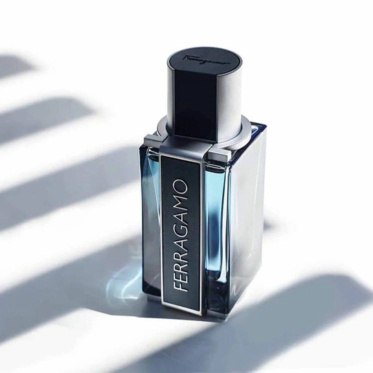 Духи лезер. Мужской парфюм excellence. Духи мужские популярные 2022. Ferragamo intense. Salvatore ferragamo ferragamo intense leather.