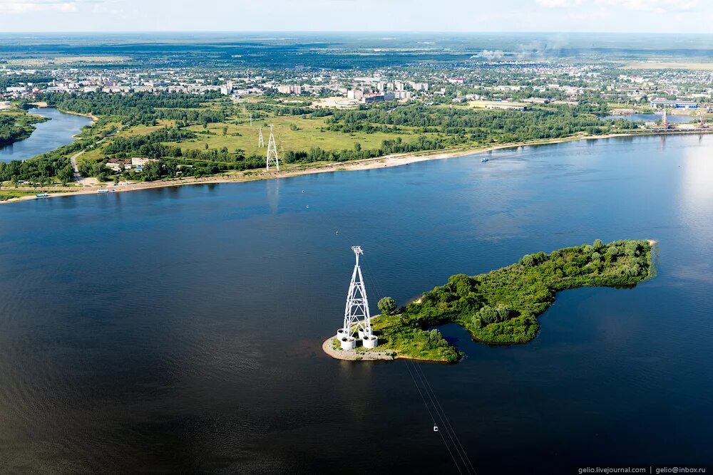 Бор нижегородская область нижний новгород. Река Волга Нижний Новгород. Бор Нижний Новгород Волга. Река Волга город Бор. Речка Волга Нижний Новгород.