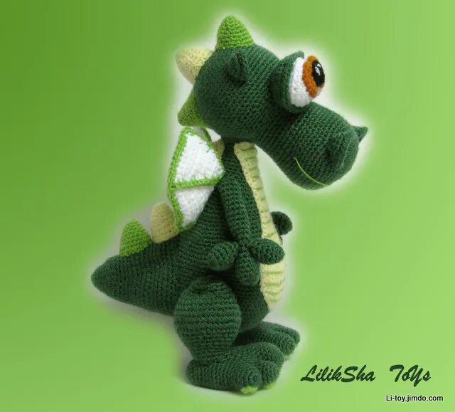 вязаные дракончики. вязаный дракон. дракон джулия амигуруми. амигуруми дракоша. простое вязание дракончика крючком.