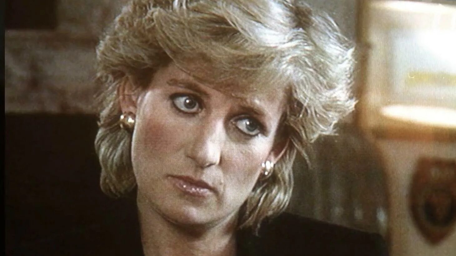 Сериал корона 4 сезон диана. Принцесса диана ббс. Diane andrews. Интервью принцессы дианы bbc. Интервью принцессы дианы ббс.