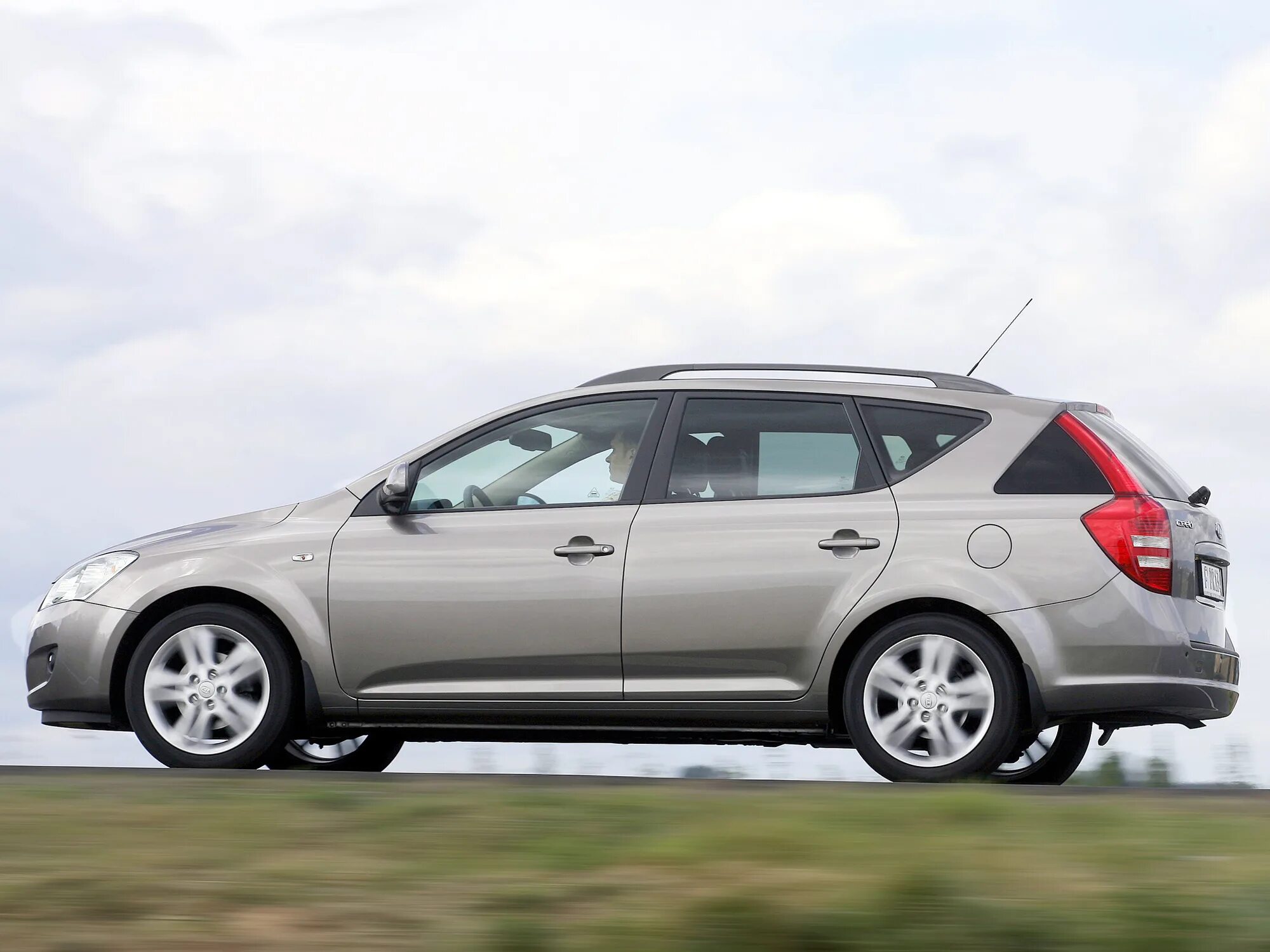 Kia ceed 2010 универсал. киа сид 2006 хэтчбек. сид 1. 20 1. киа сид 1 2010.