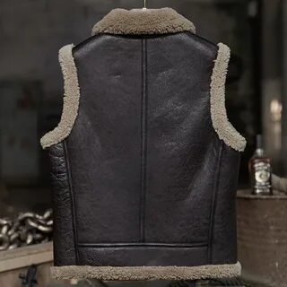 Безрукавка из овчины