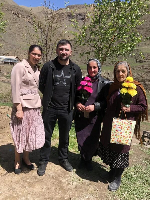 Айгюн курбанова. Сочинение по теме мой любимый уголок природы. Оганесян анна гамлетовна. Бондаренко эллада николаевна. Durdona qurbonova 2021.