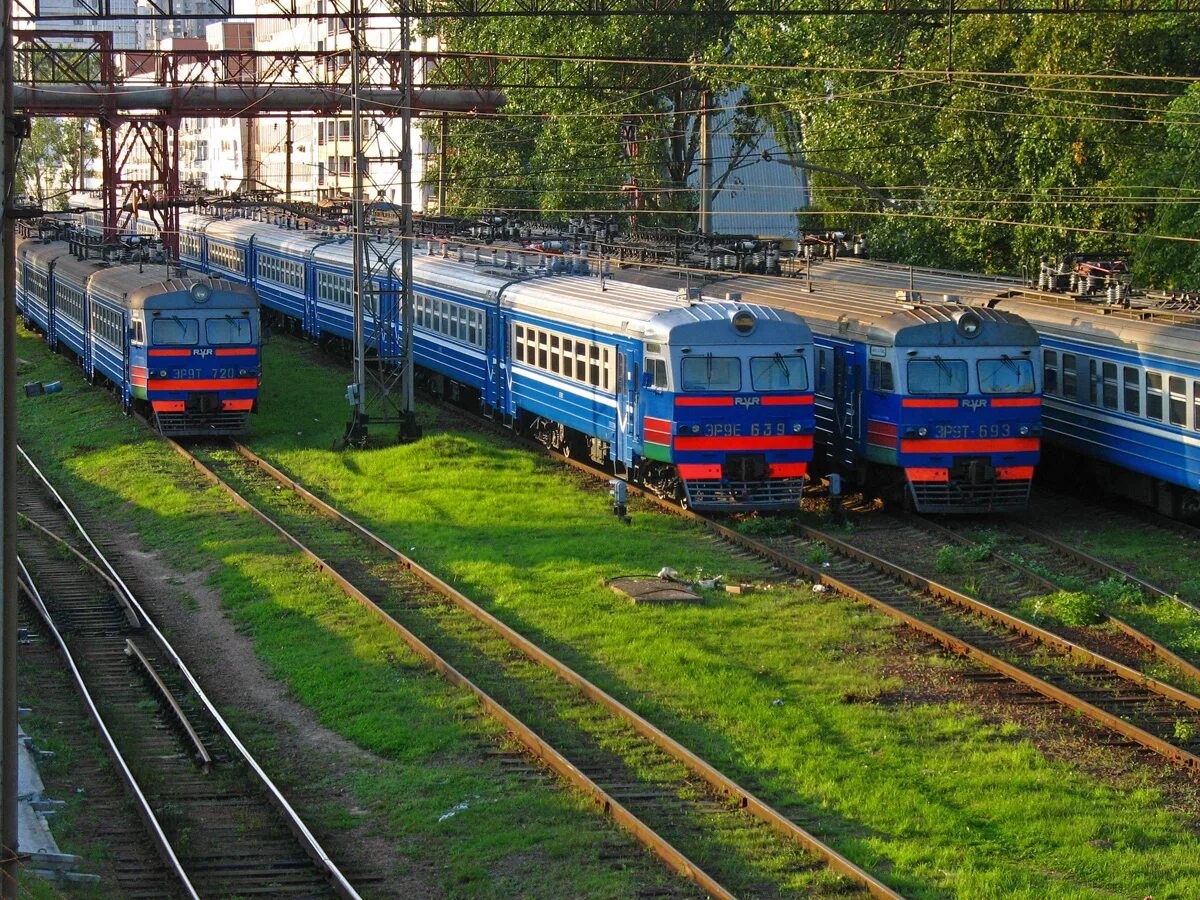 Электропоезд эд9мк. Тч-4 железнодорожная. Тч 124. Эд4 перерва. Эп1 депо красноярск.