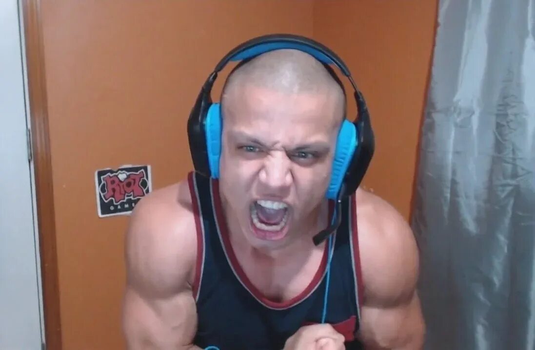 Лысый tyler1.