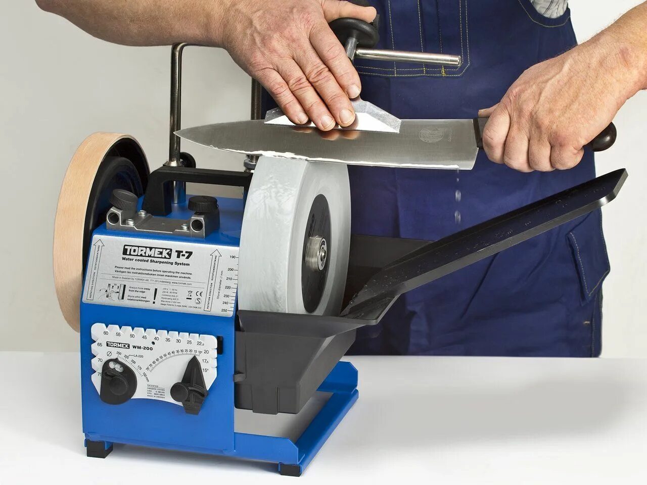 Для заточки ножей используют. Tormek t8. станок тормек для заточки ножей т8. приспособление для шлифования вдоль кромки на станках jssg-8-mjssg-10 jet 708019. угломер тормек wm 200.
