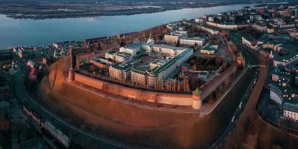 где остановиться в нижнем новгороде в центре. нижний новгород улица максима горького 115 отель ibis. гостиница 4 звезды нижний новгород. где остановиться в нижнем новгороде в центре. гостиница azimut нижний новгород.