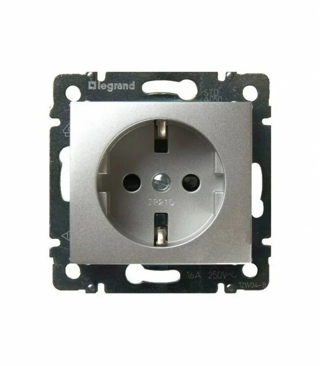 Розетка с защитной шторкой с заземлением. Розетка legrand etika 672421. legrand 770120. розетка legrand 770120. valena 774421.