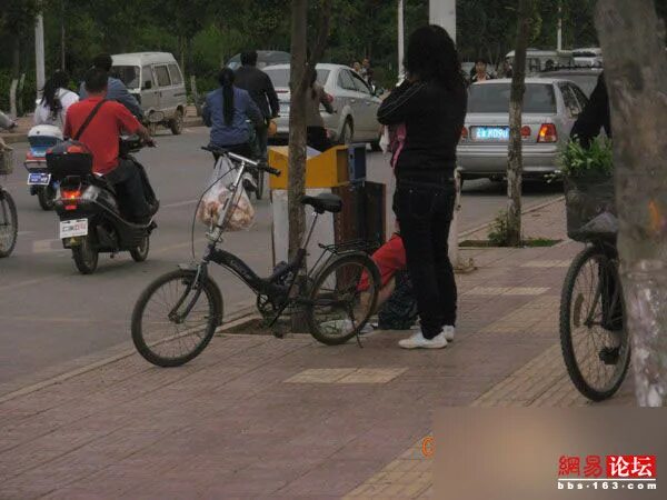 Poco m3 yellow. Пипипипи пипи пипи пипи. Мальчики дошкольники пипи на горшке. Мальчик pis. Mtor сигнальный путь.